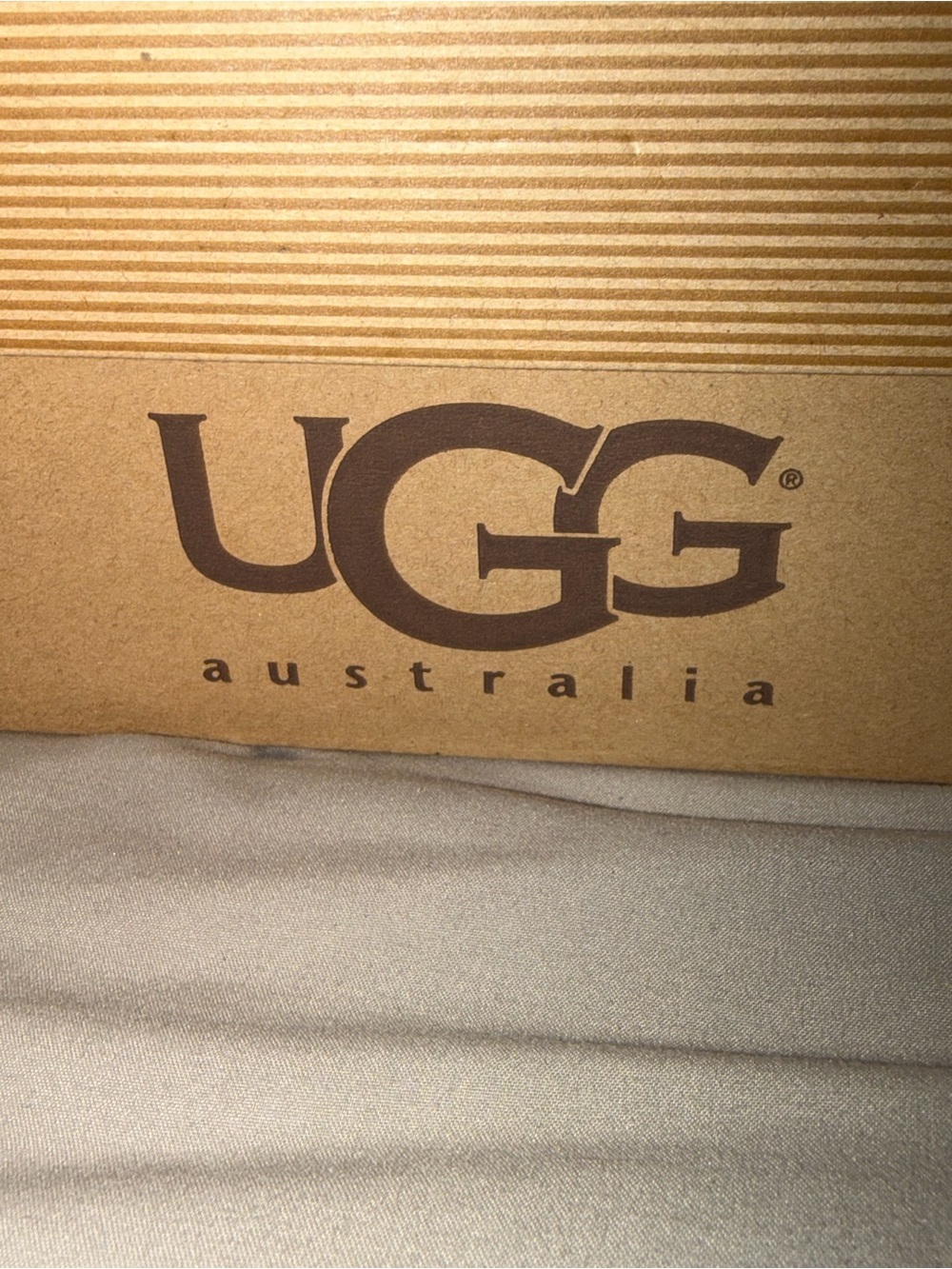 UGG Bailey Bow Chestnut Brown Shearling-Lined Short Boots With Bows!!๐ฅ๐ฅ๐ฅ๐ฅ - Picture 7 of 9